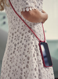 Samsung S25 RASPBERRY RED CASE + RASPBERRY RED CORD