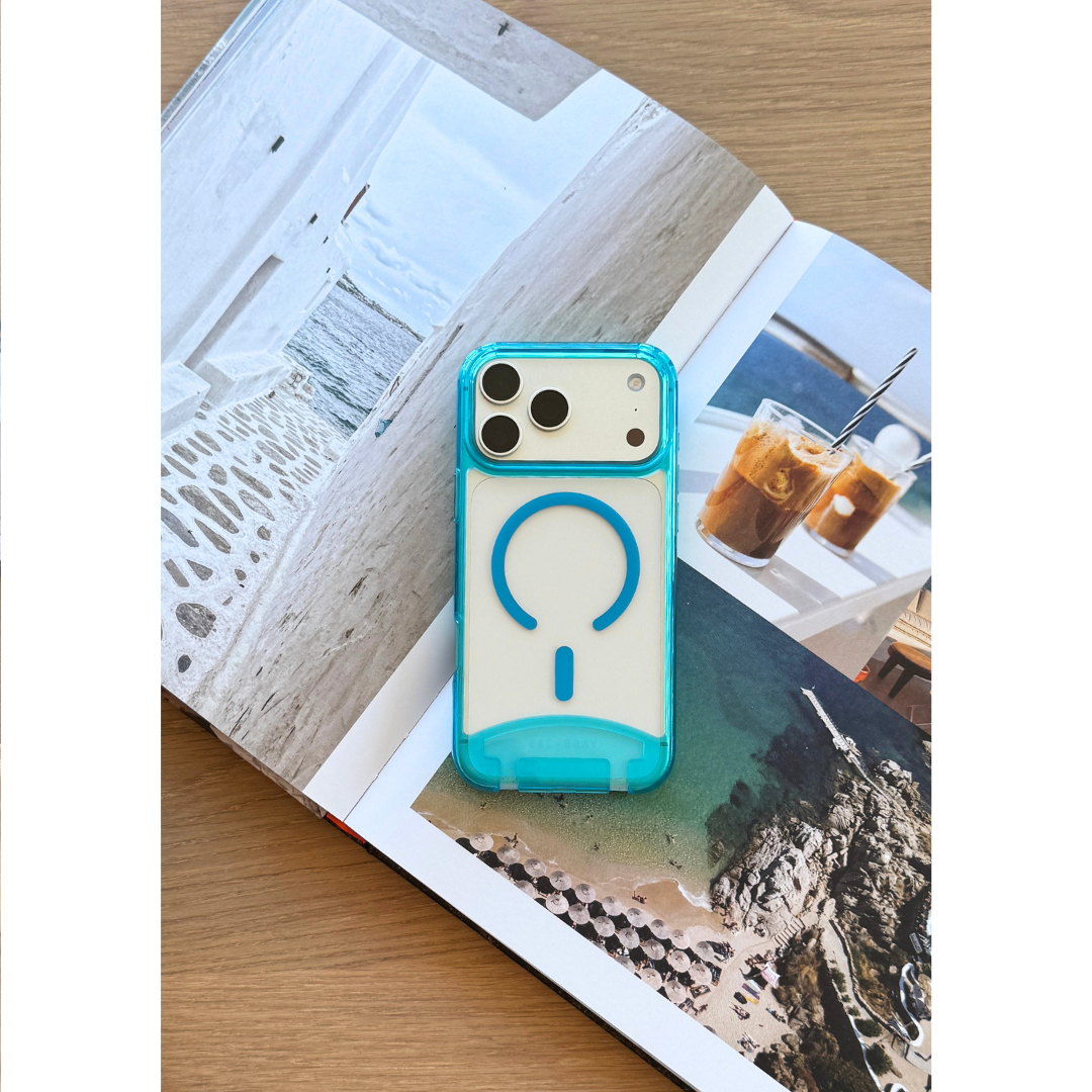 iPhone 17 Pro AQUAMARINE TRANSPARENT CASE