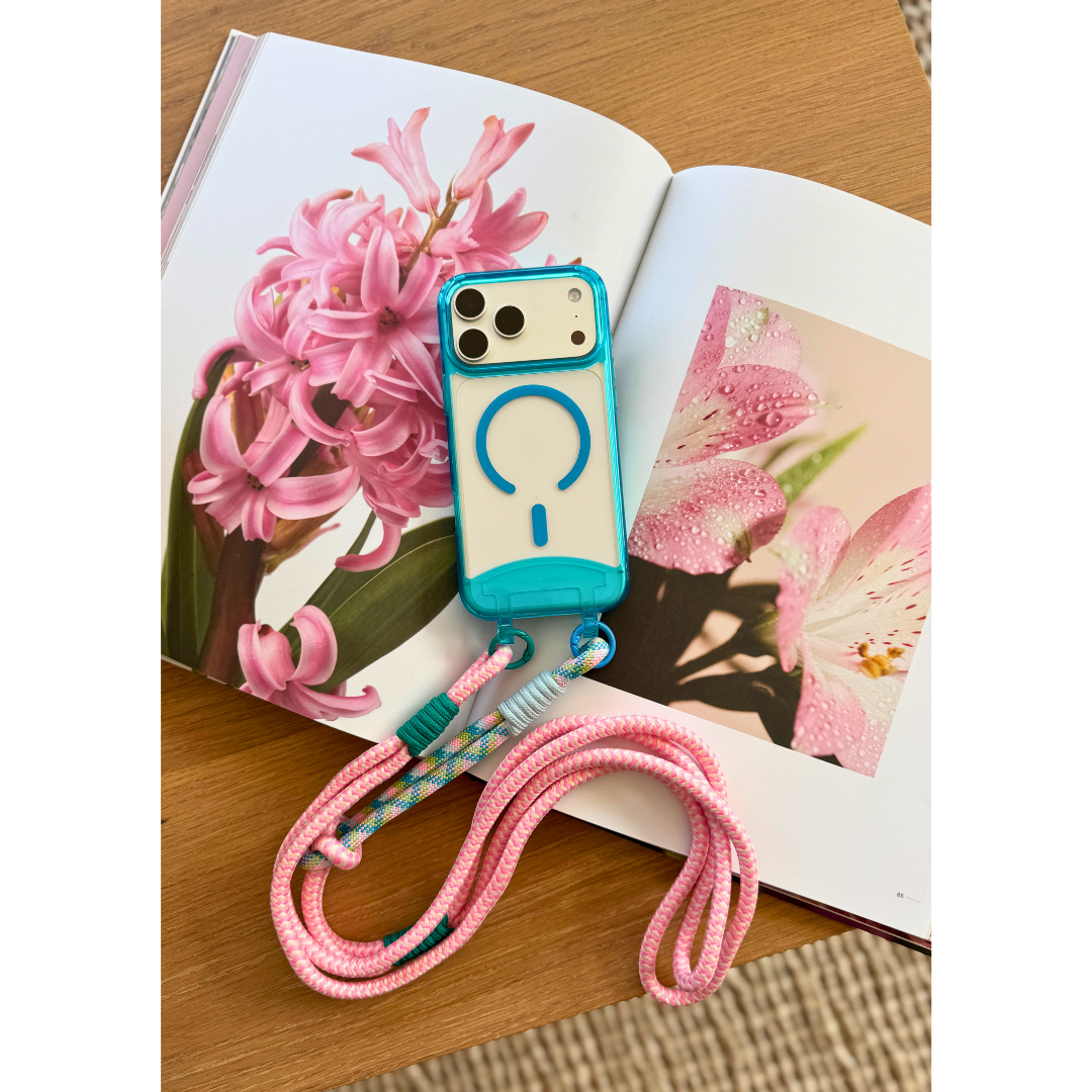 iPhone 17 Pro AQUAMARINE TRANSPARENT CASE + KNOTTED CORD