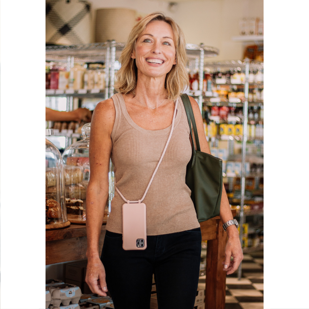 iPhone 11 Pro Max ROSÉ PINK CASE + CORD