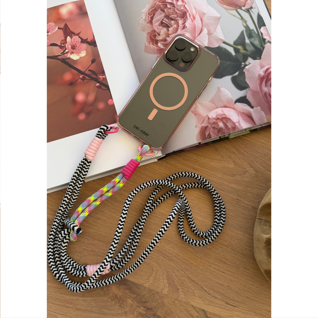 iPhone 16 Plus POWDER PINK TRANSPARENT CASE + KNOTTED CORD