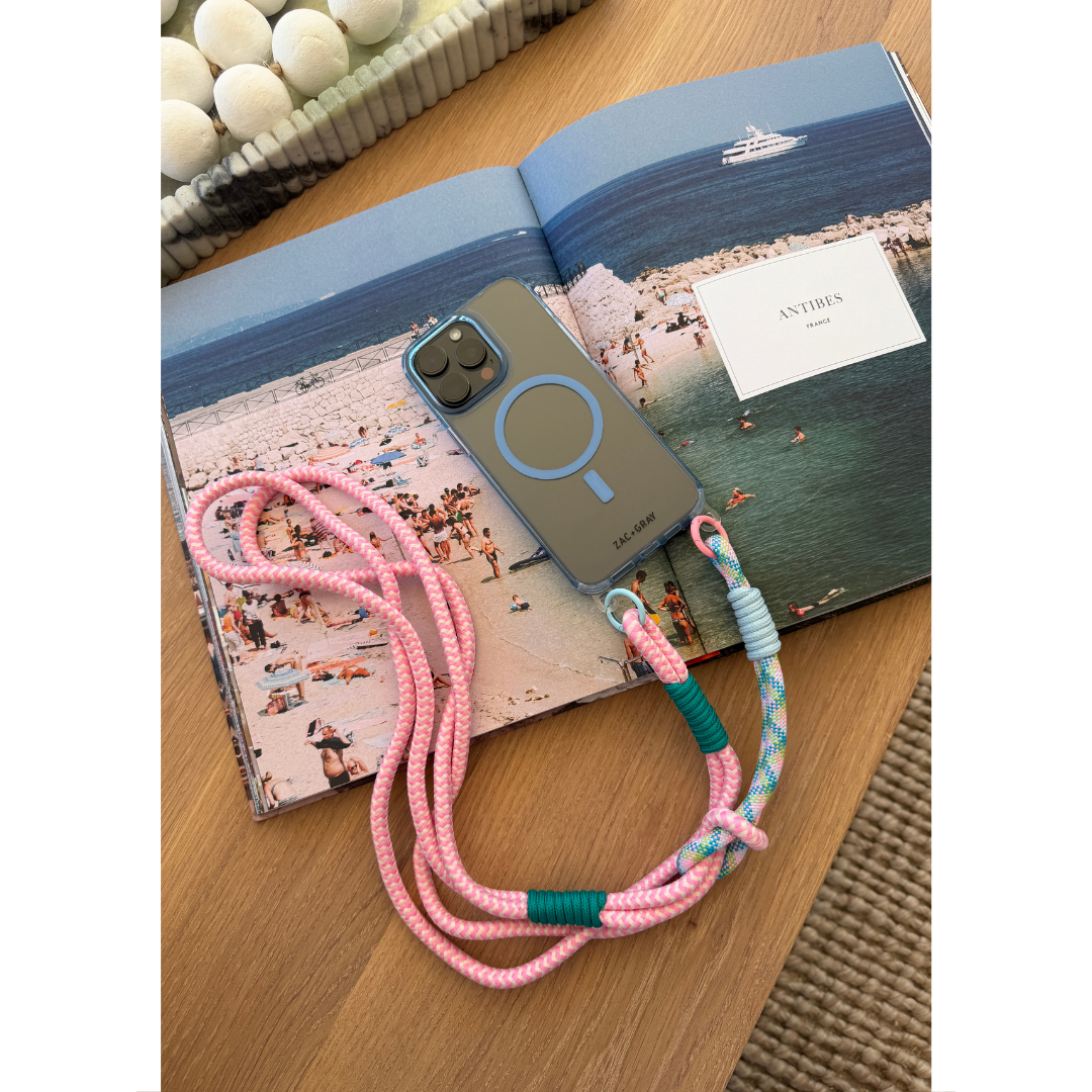 iPhone 16 Pro Max SKY BLUE TRANSPARENT CASE + KNOTTED CORD