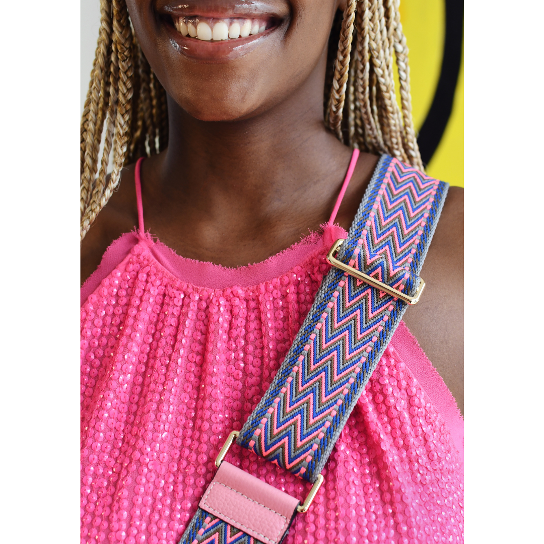 HOT PINK TRANSPARENT CASE + PATTERNED STRAP