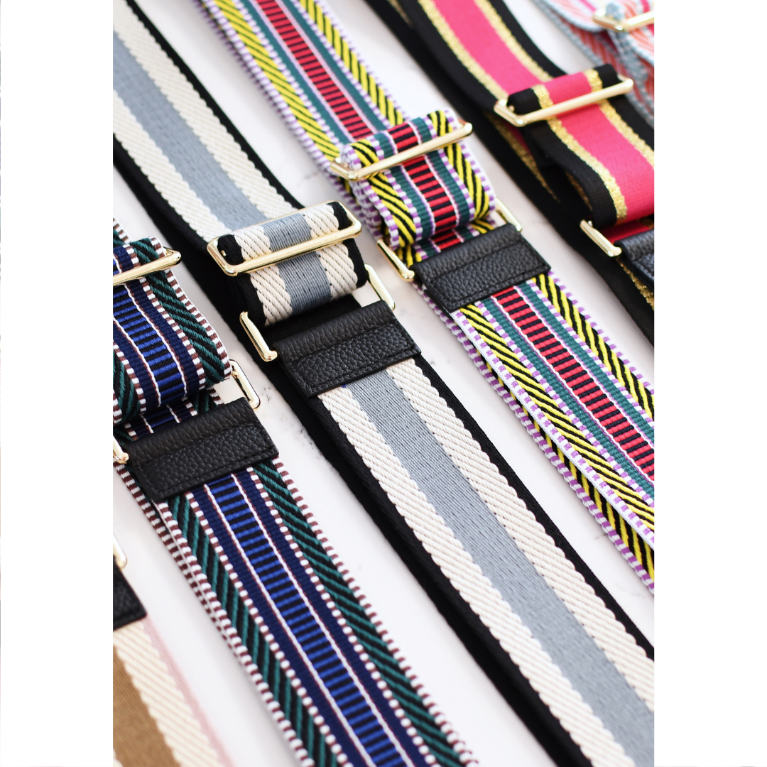 HOT PINK TRANSPARENT CASE + PATTERNED STRAP